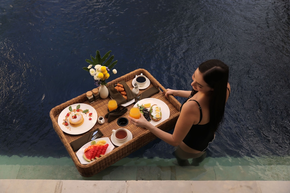 The Seminyak Suite - Private Villa 58/62