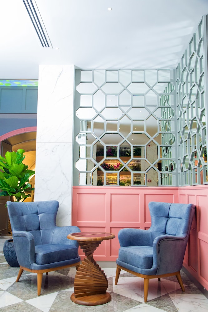 Theatrum Hotel Baku 27/44