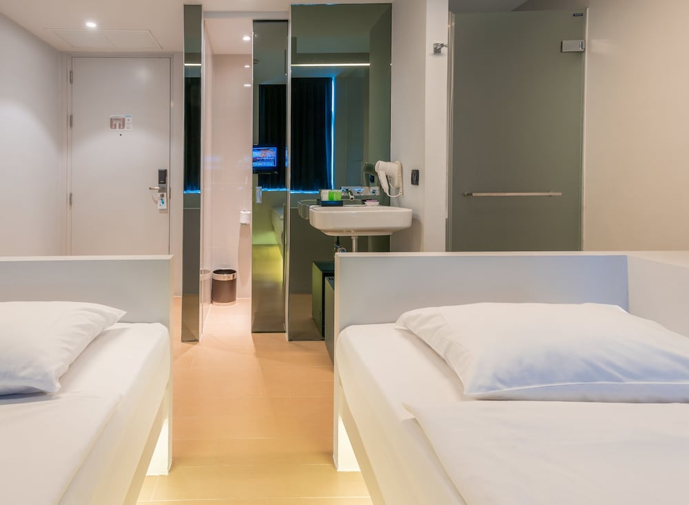 Mood Hotel Pattaya 12/65