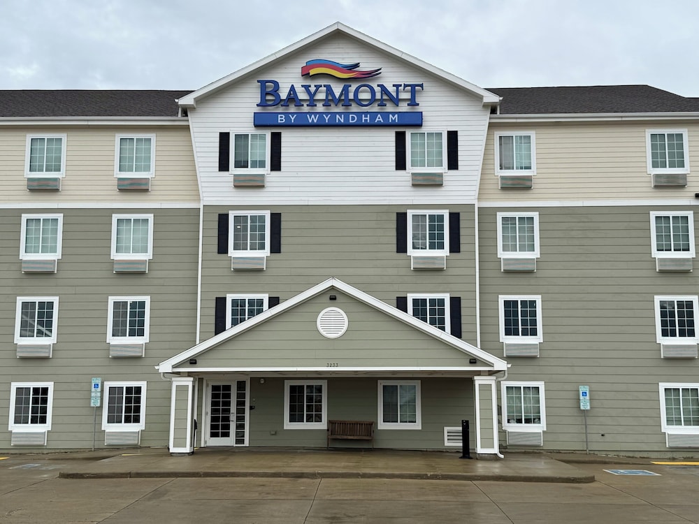 Baymont by Wyndham Dickinson 3/57