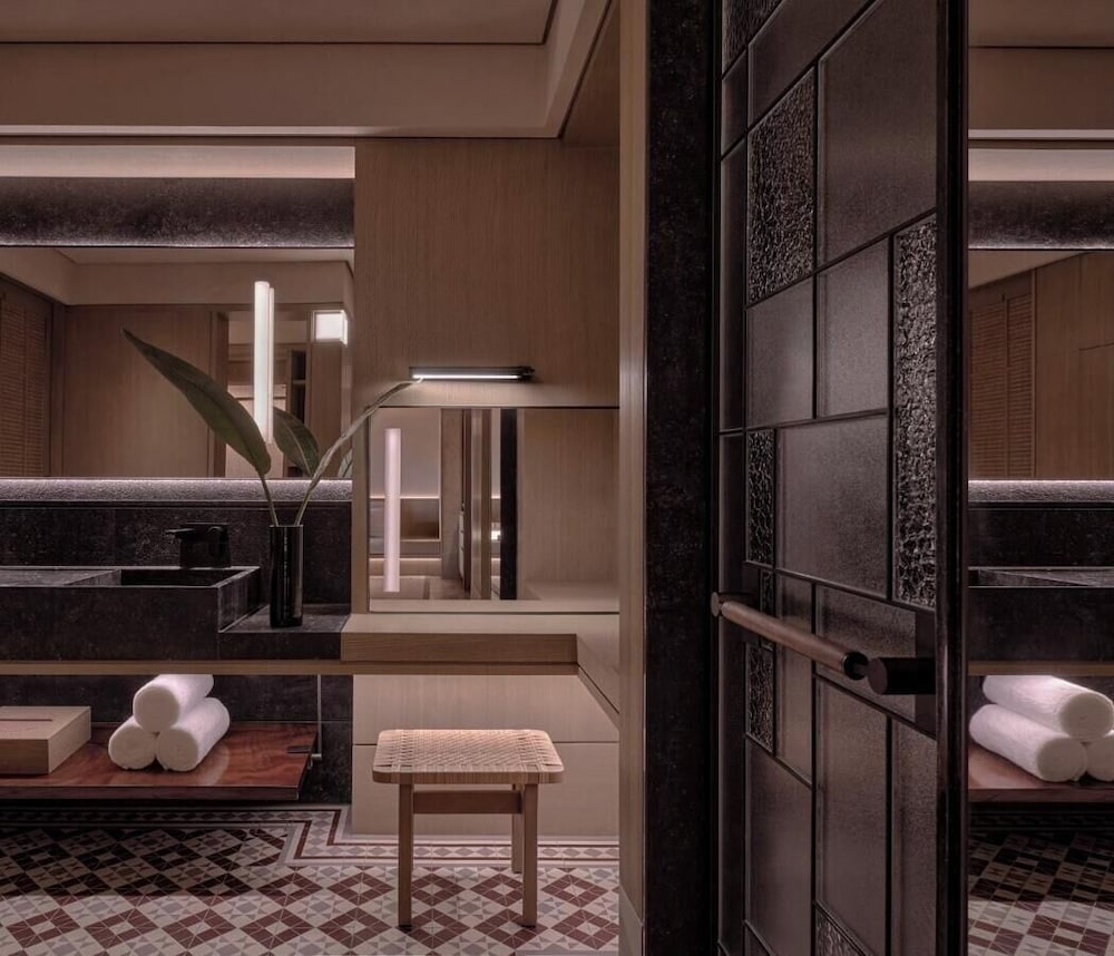 Alila Shanghai 59/61