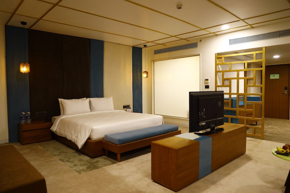 جناح بسرير كوين، Devka Beach Resort 8/10