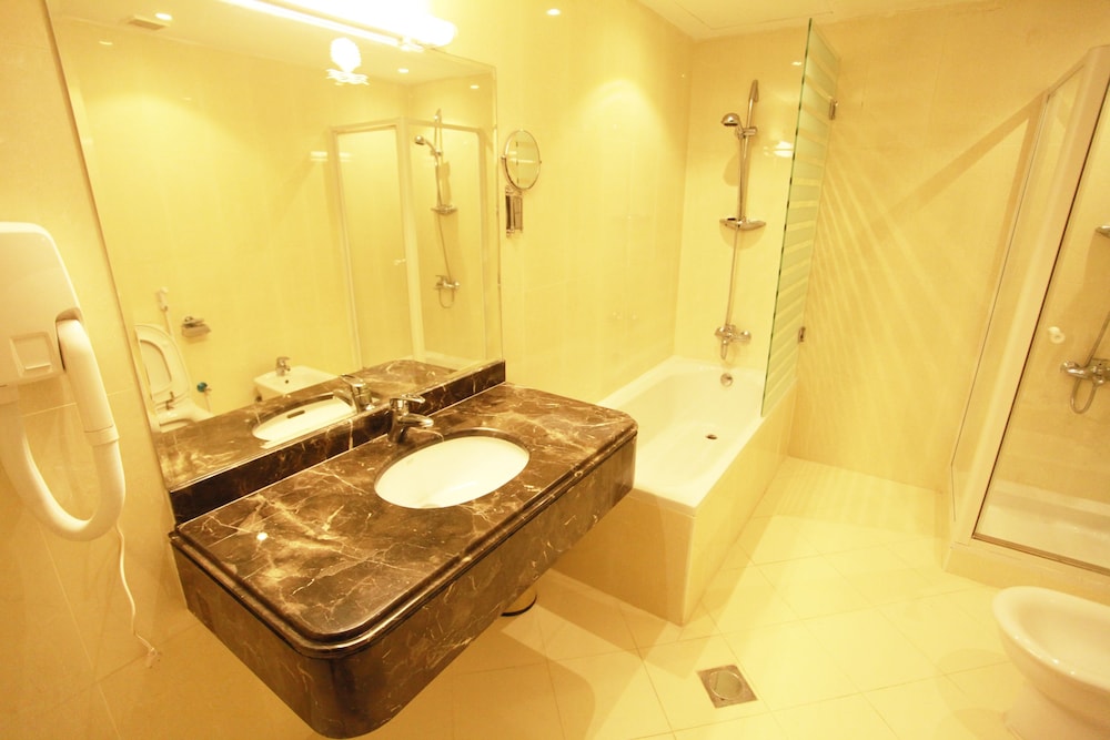 Golden Ocean Hotel 23/42