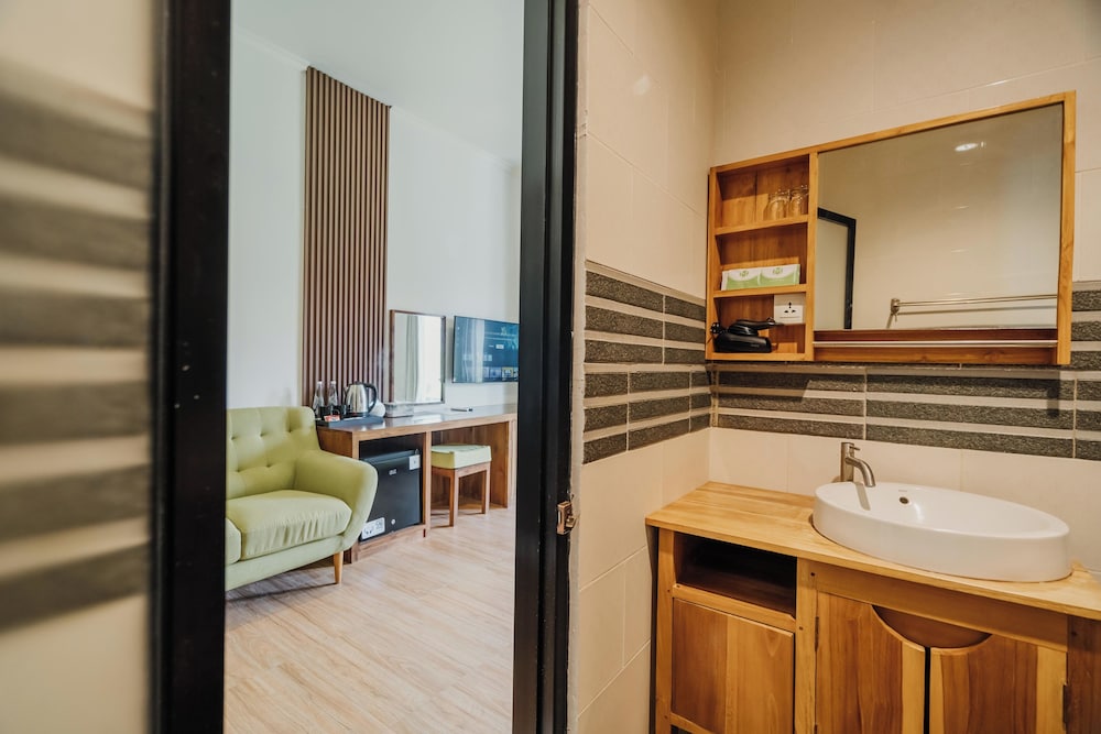 You Suite Seminyak 30/31