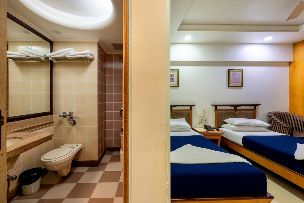 Hotel Balwas International 47/47
