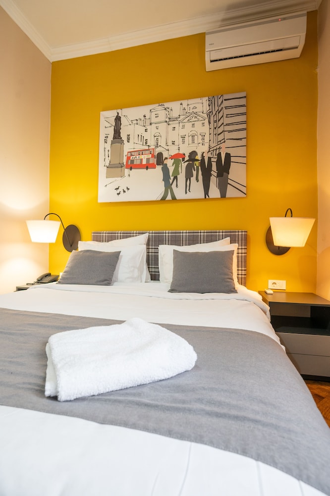Hotel London B&B 14/44