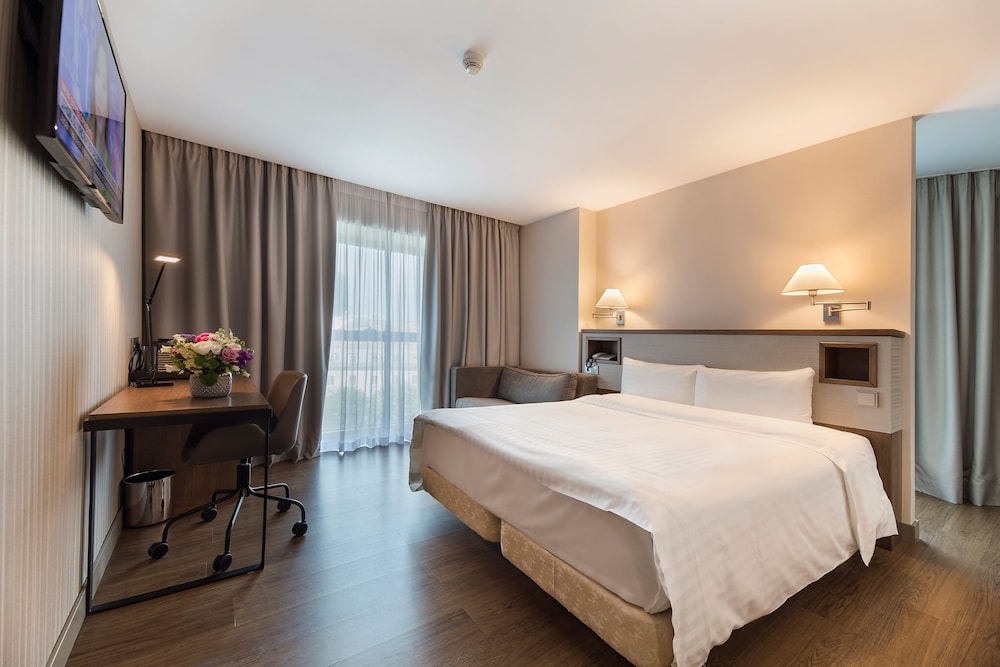 SUPERIOR, TWIN BEDS