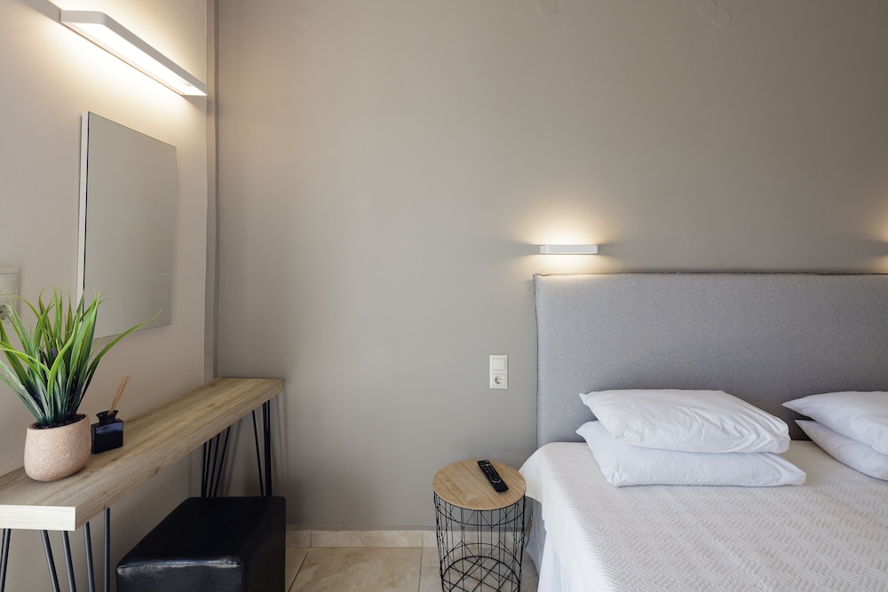 Areti Hotel 20/55