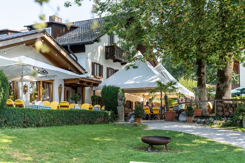 Landhotel Huber Am See 1/45