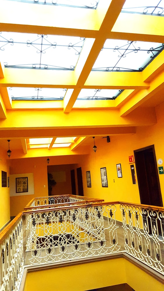 HOTEL POSADA SANTA FE 1/50