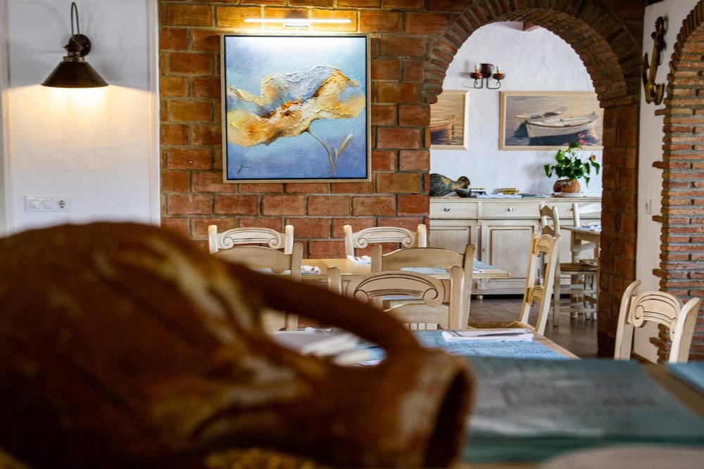 Hotel Almadrabeta 30/50