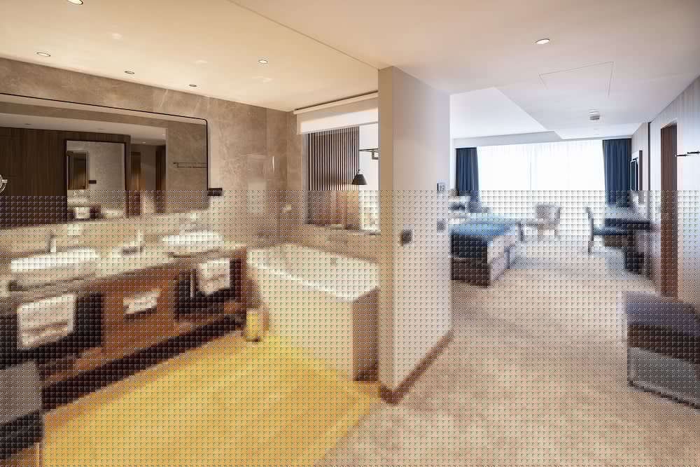 Riva Luxury Hotel 5/69