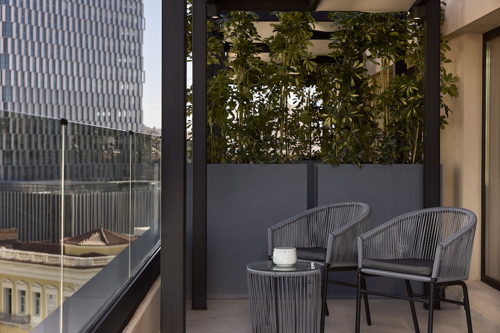 Athenarum Portus Life & Style Hotel Piraeus 43/58