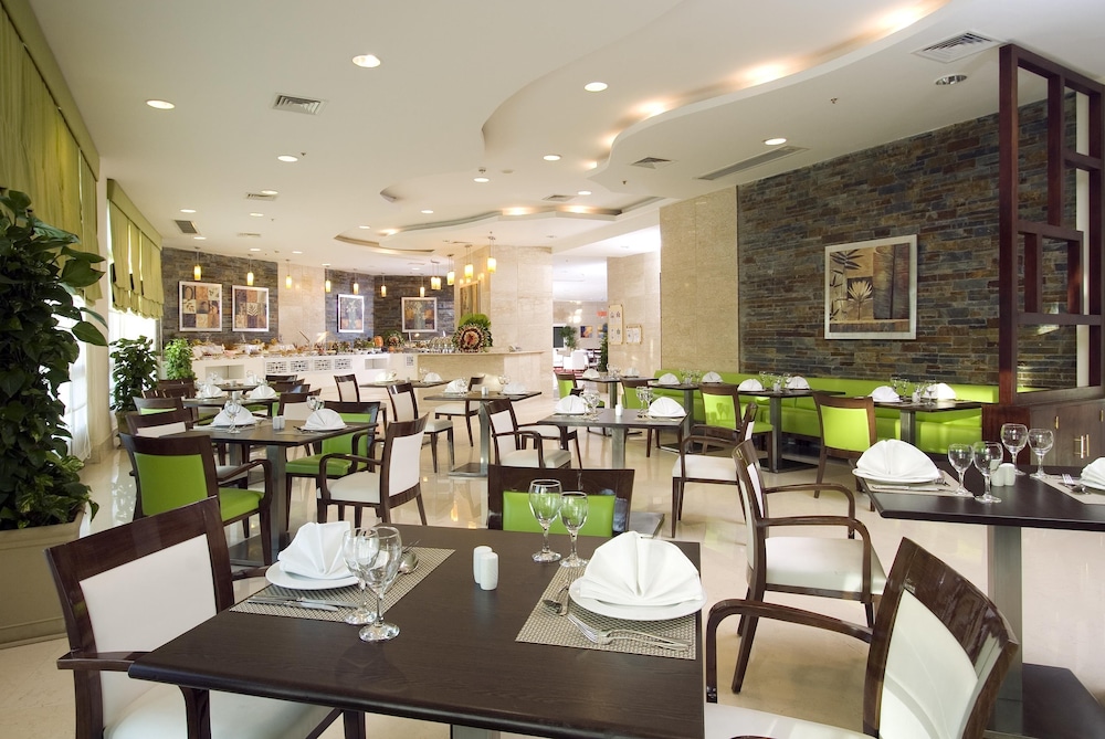 TEDA Swiss Inn Plaza Hotel 28/50