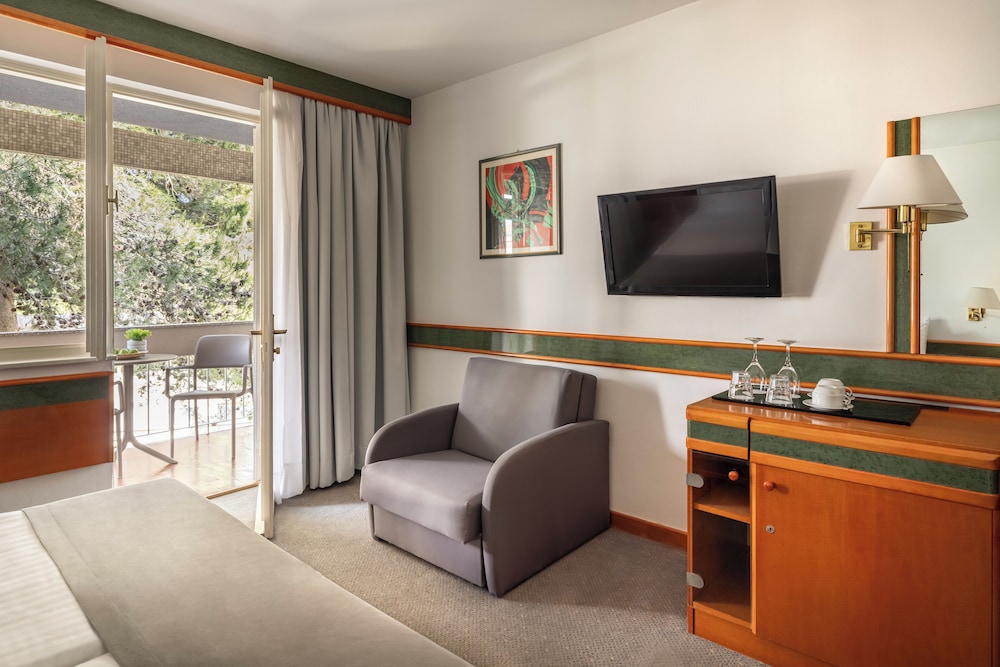Pineta Hotel 28/50