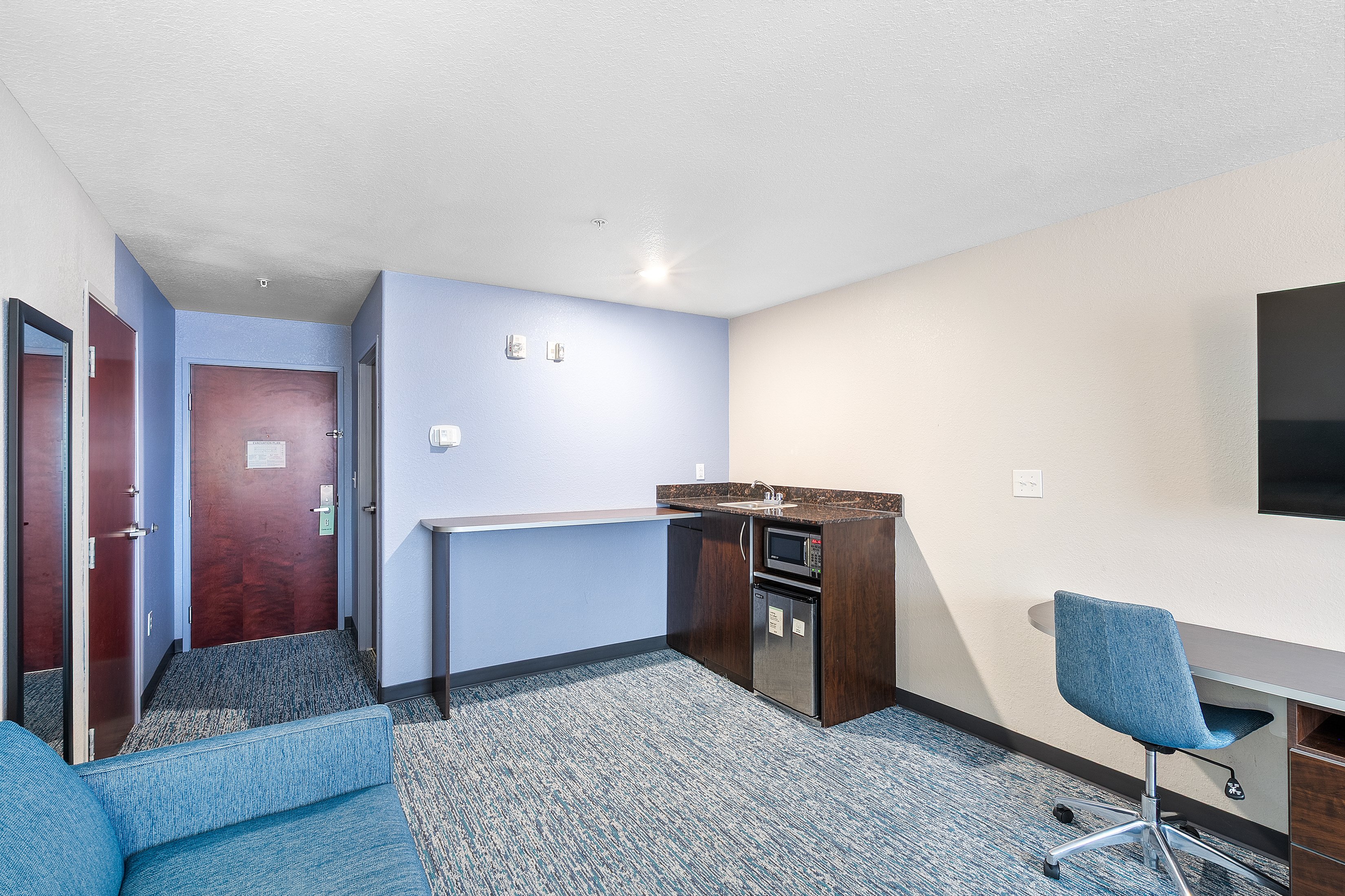 Microtel Inn Suites By Wyndham Gonzales 54/68