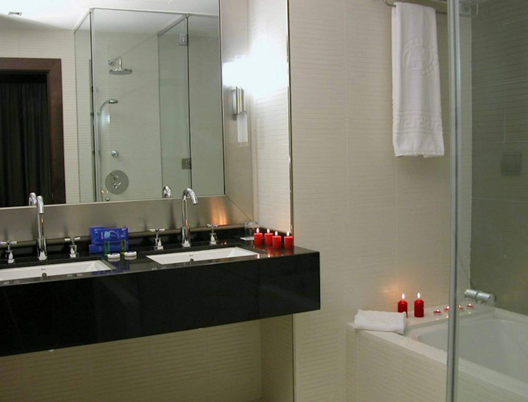 Hotel Palacio Albacete and Spa 68/70