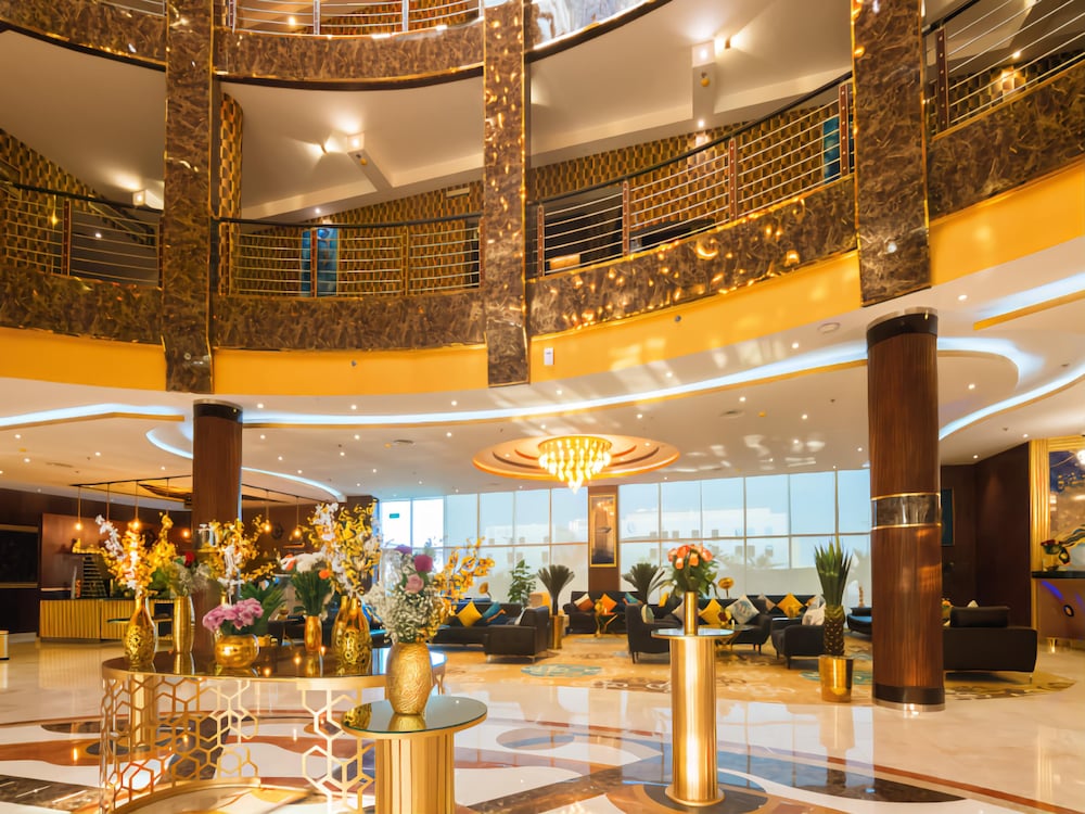 Golden Ship Hotel photo4