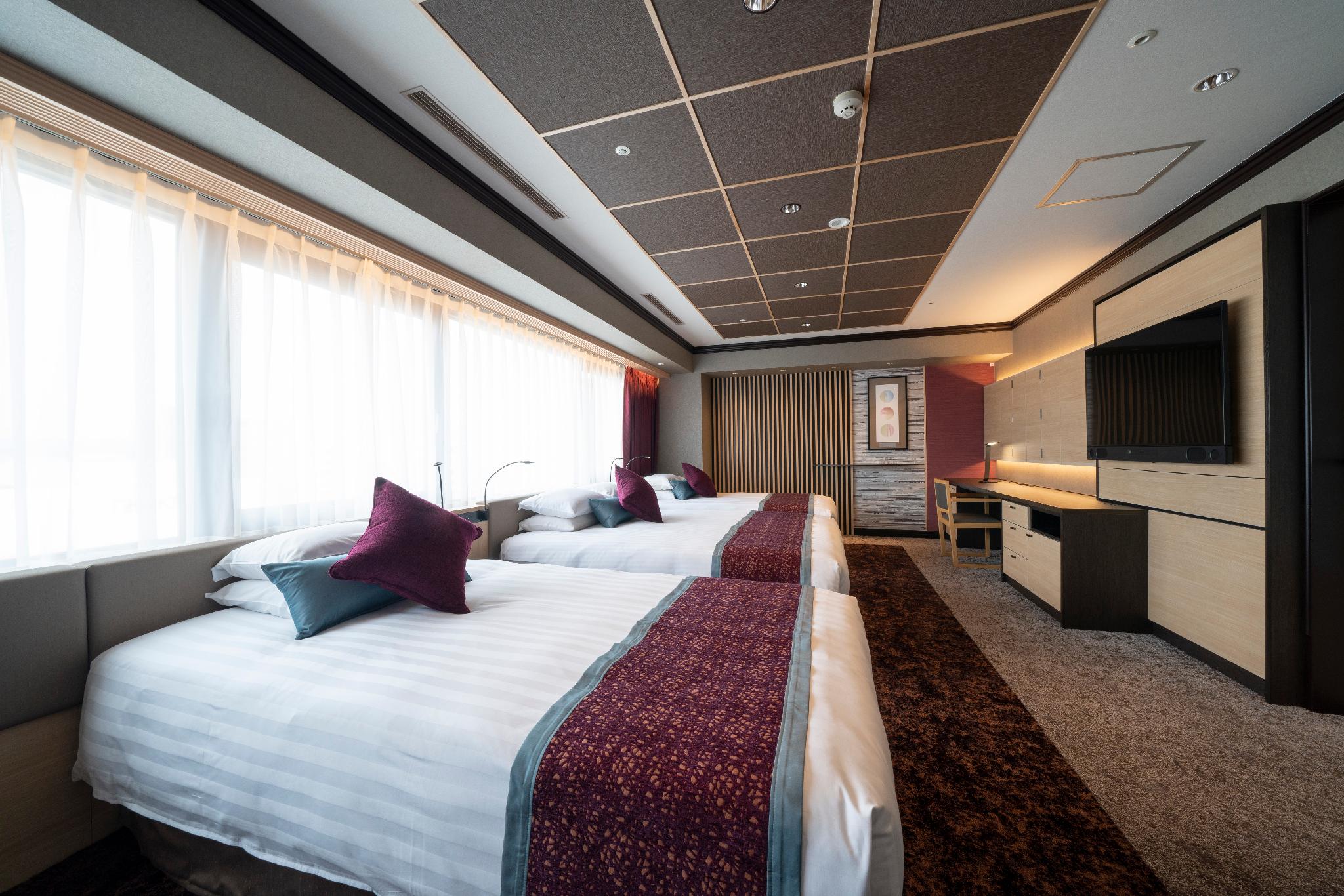 Reiwa, Family, Suite, Mountain View