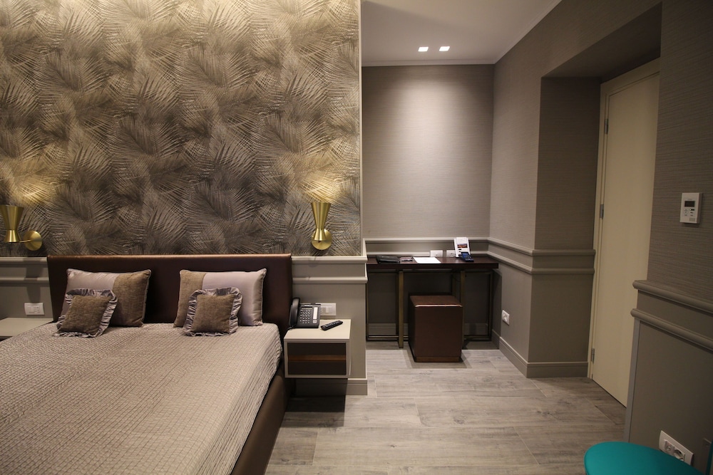 San Carlo Suite 24/71