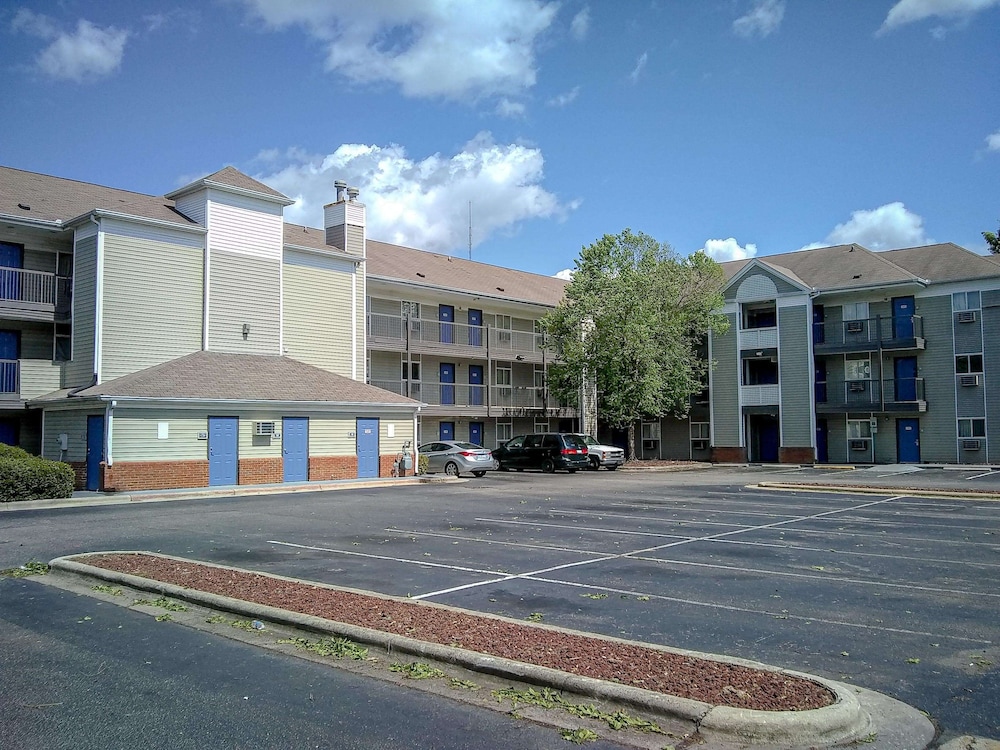 Studio 6 Extended Stay - Fayetteville, NC - Fort Liberty Area 29/33