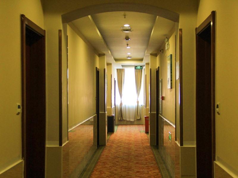 GreenTree Inn Beijing Daxing District Caiyu Fuyuan Road Express Hotel 27/33