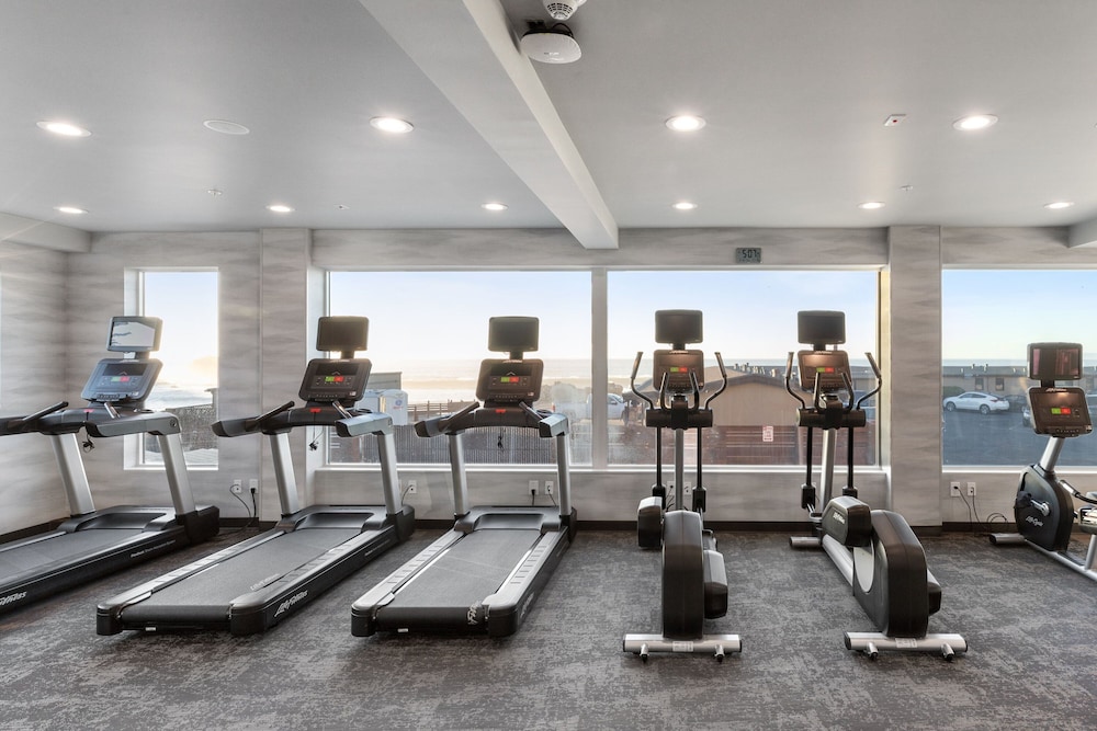 Fairfield Inn And Suites By Marriott San Francisco Pacifica Ex Holiday Inn Express Hotel Suites 27/50