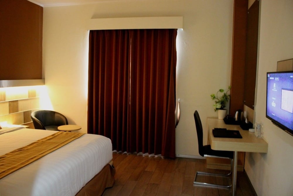 RUBY HOTEL SYARIAH 12/24