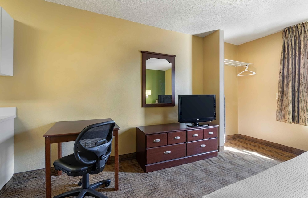Extended Stay America - Savannah - Midtown 42/51