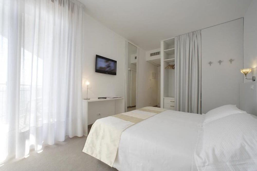 HOTEL DELLE NAZIONI 12/58