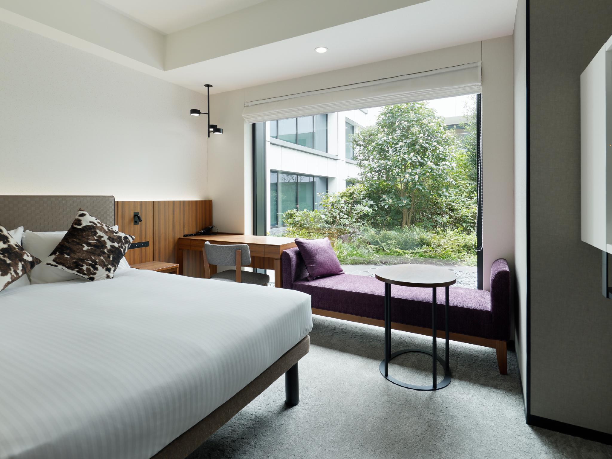 STANDARD, DOUBLE BED, GARDEN VIEW