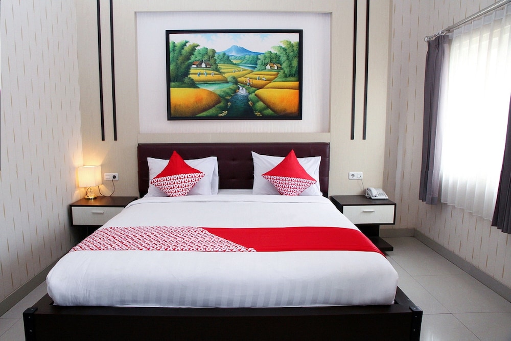 Oyo 920 Gajah Mada Hotel 20/35