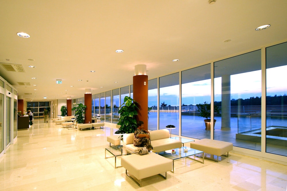 Hotel Albatros Plava Laguna 9/50