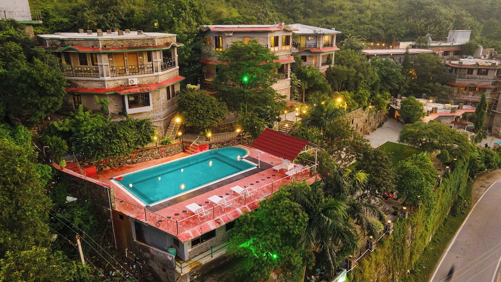 Tiger Valley Resort 46/50