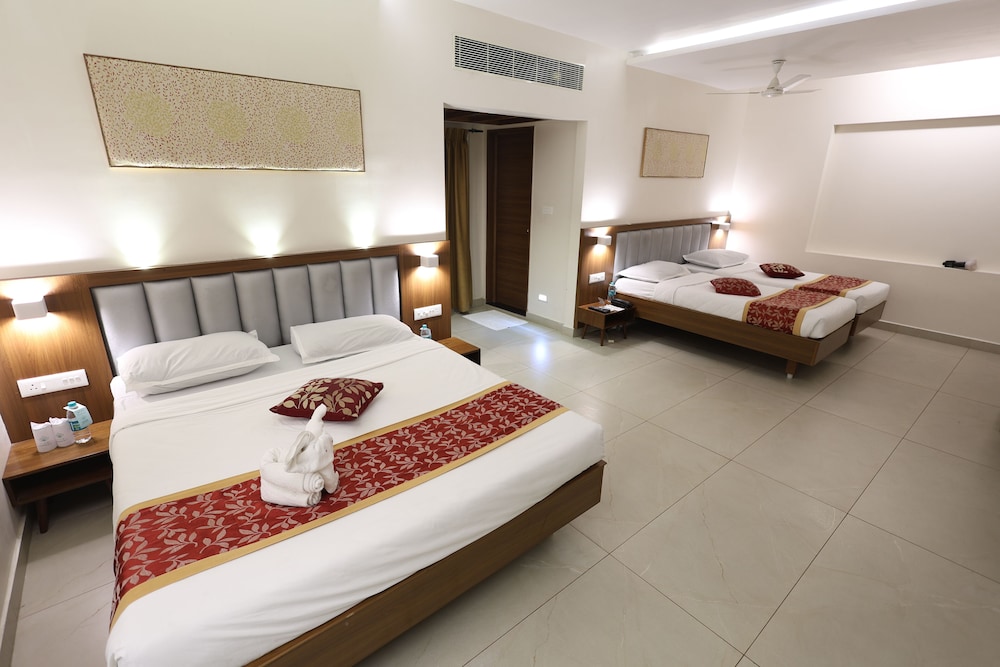 Abirami Residency 15/42