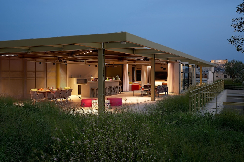 Moxy Athens City in ATHENS