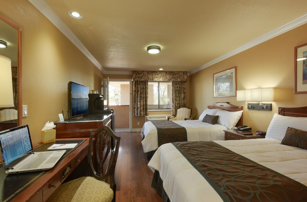 Signature Inn San Jose 24/58