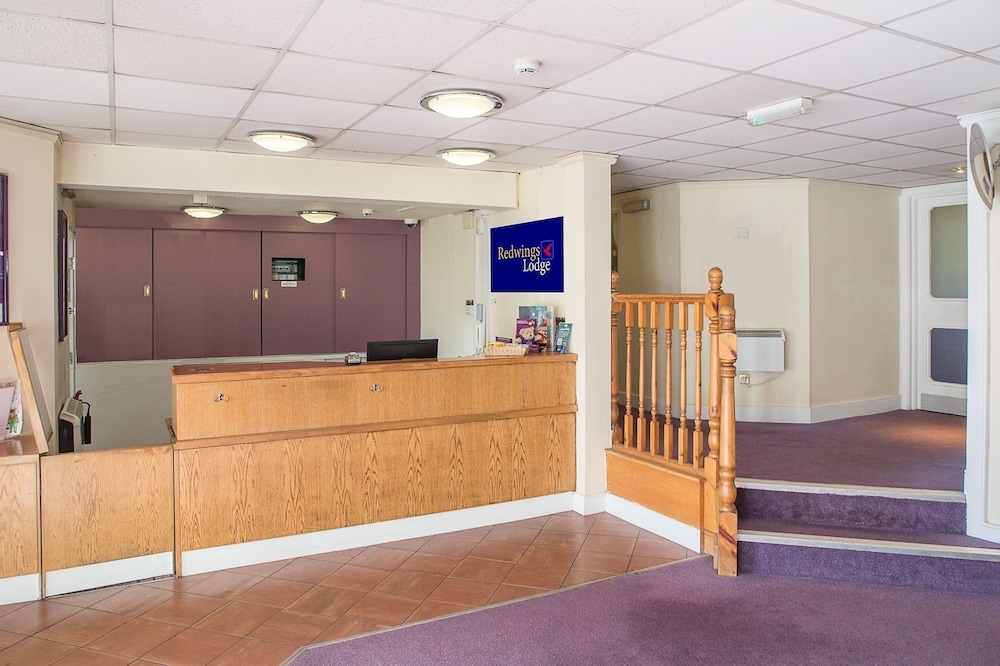 Redwings Lodge Solihull 6/44