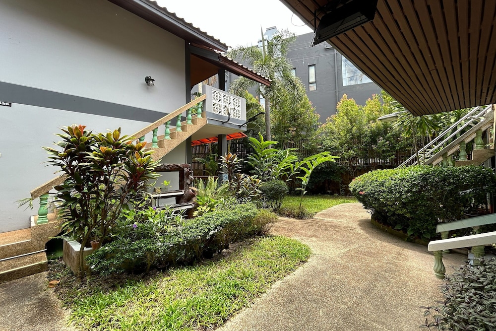 Memee place and tour 53/59