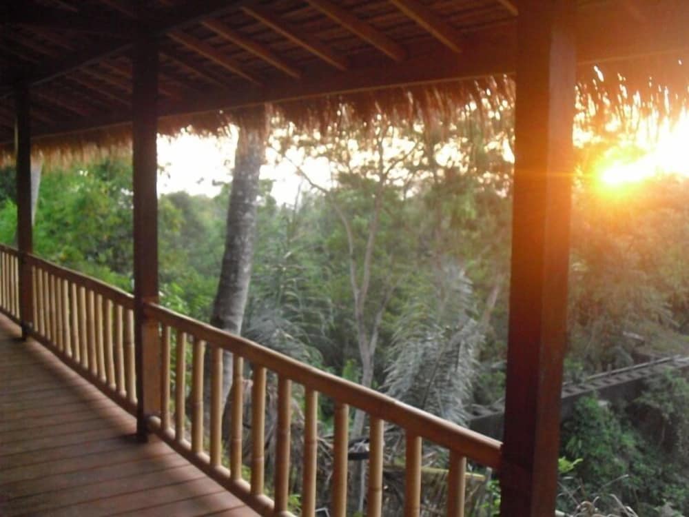 mr din rinjani trails hotel