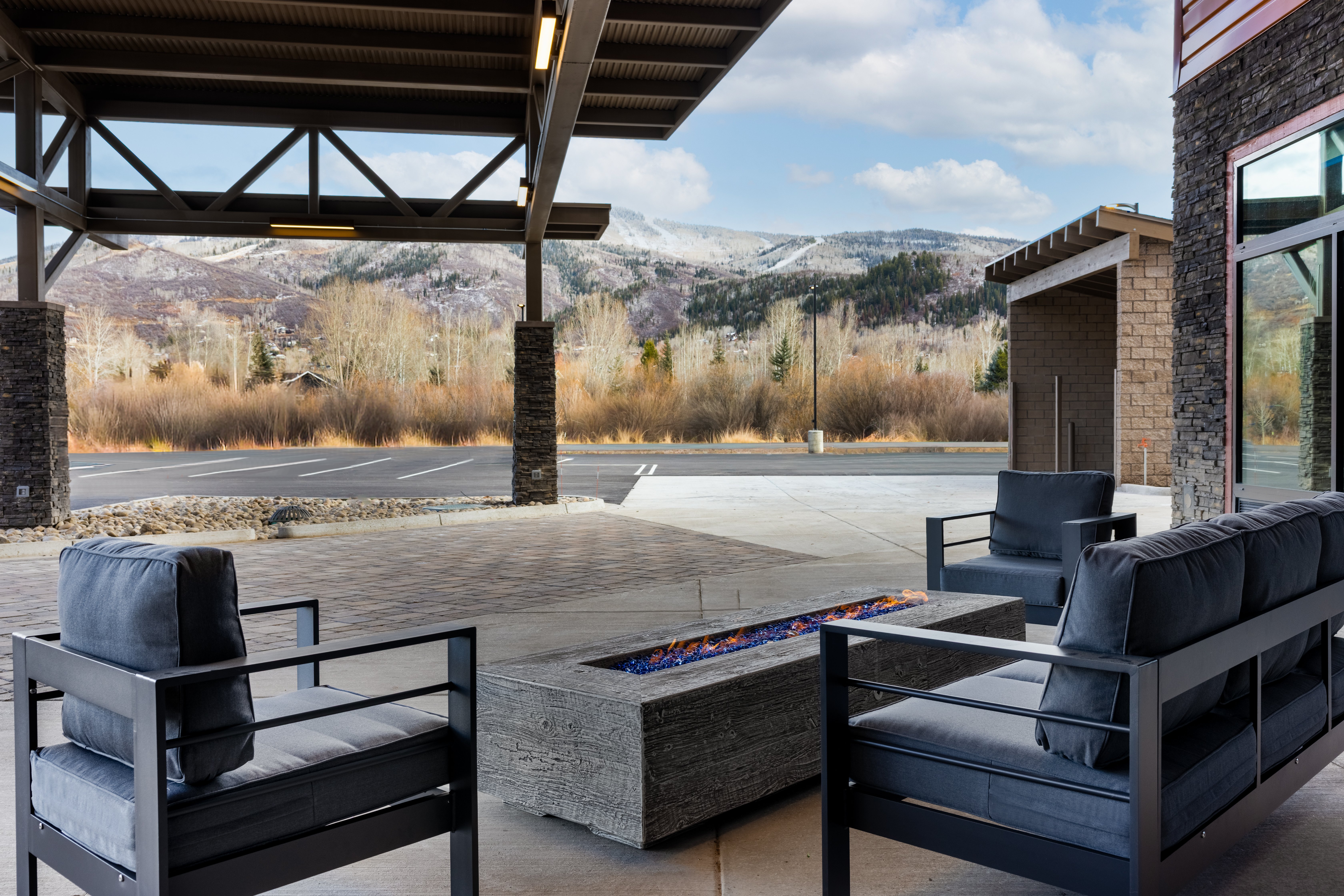Holiday Inn Express & Suites Steamboat Springs by IHG 46/47