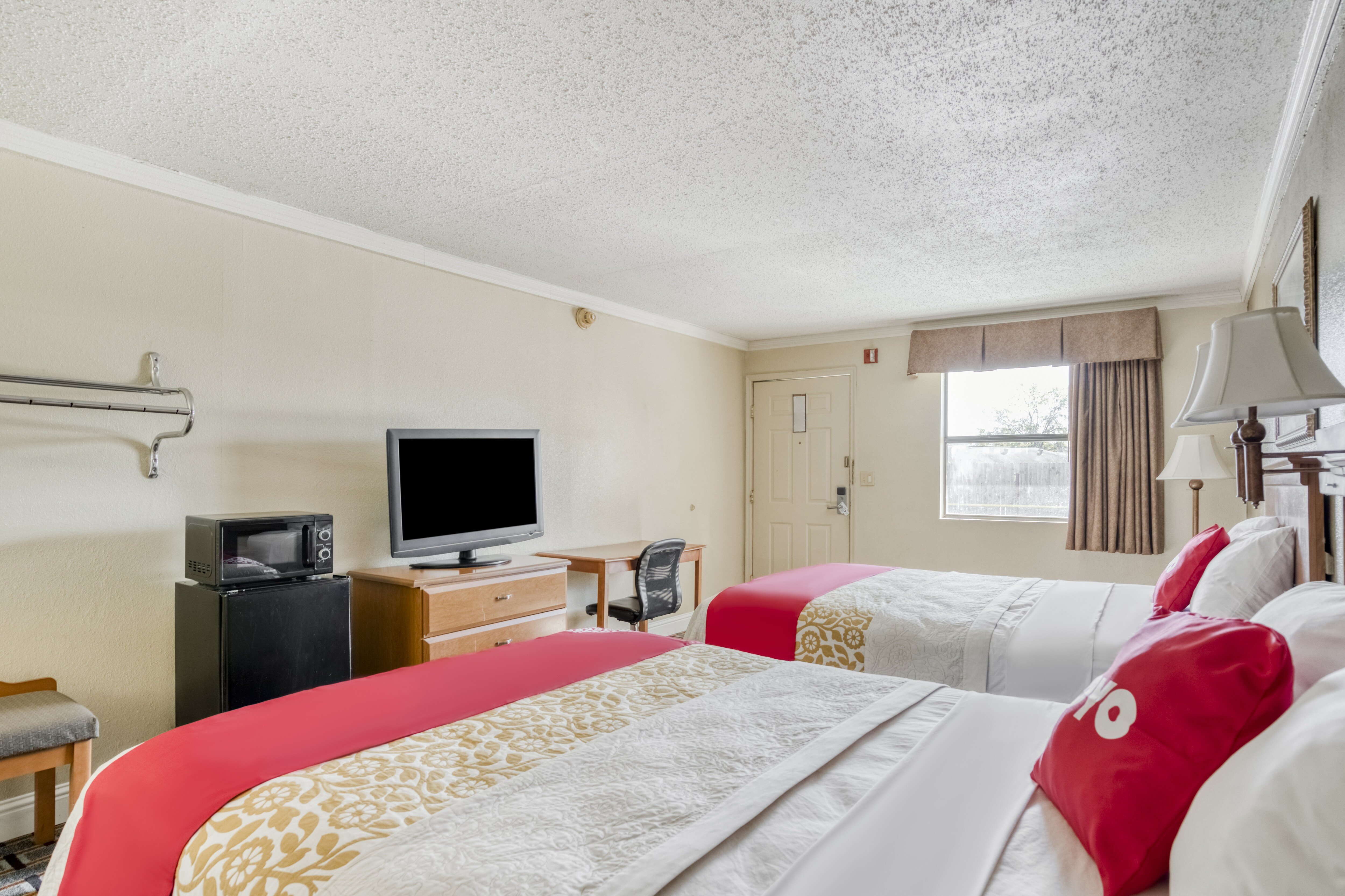 Hotel Pineville LA Hwy 165 19/49