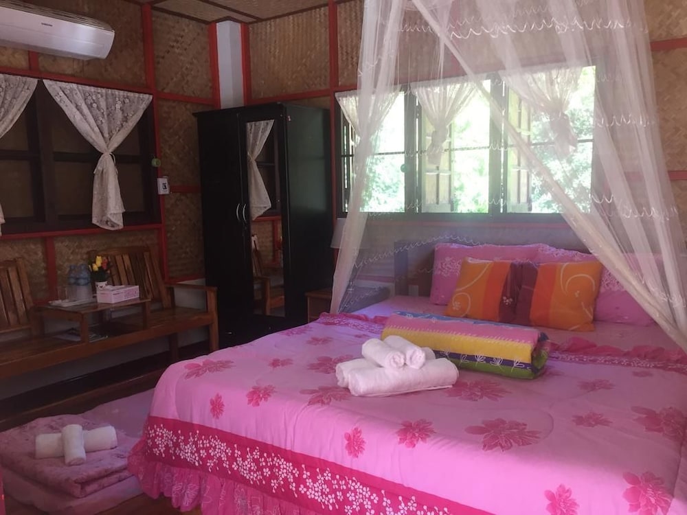 Yayei Homestay 9/26