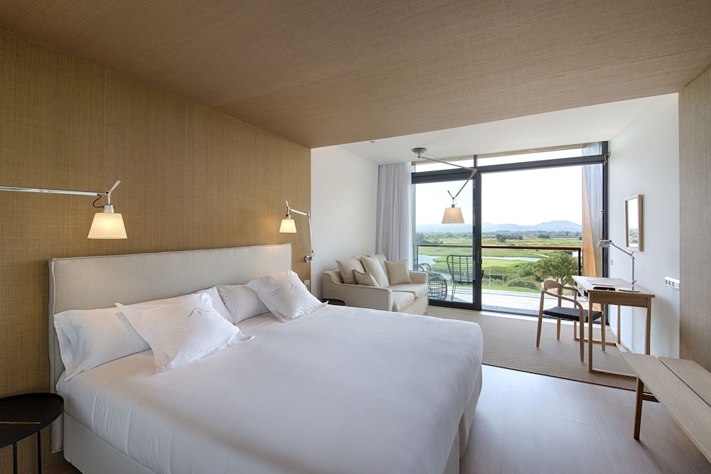 Emporda Golf Resort 20/60
