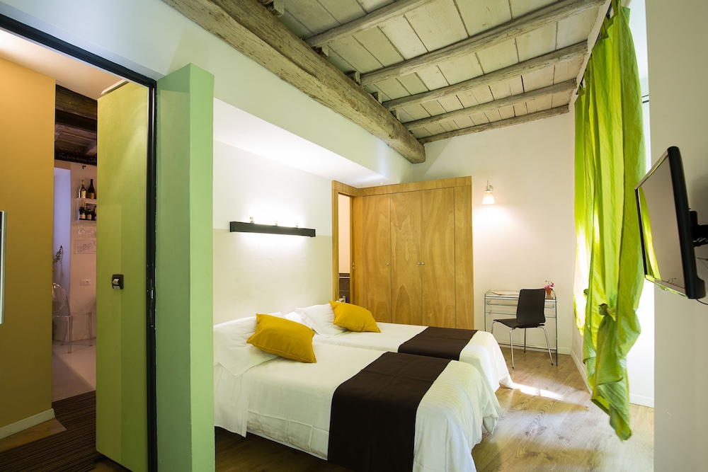 Nerva Accommodation 15/50