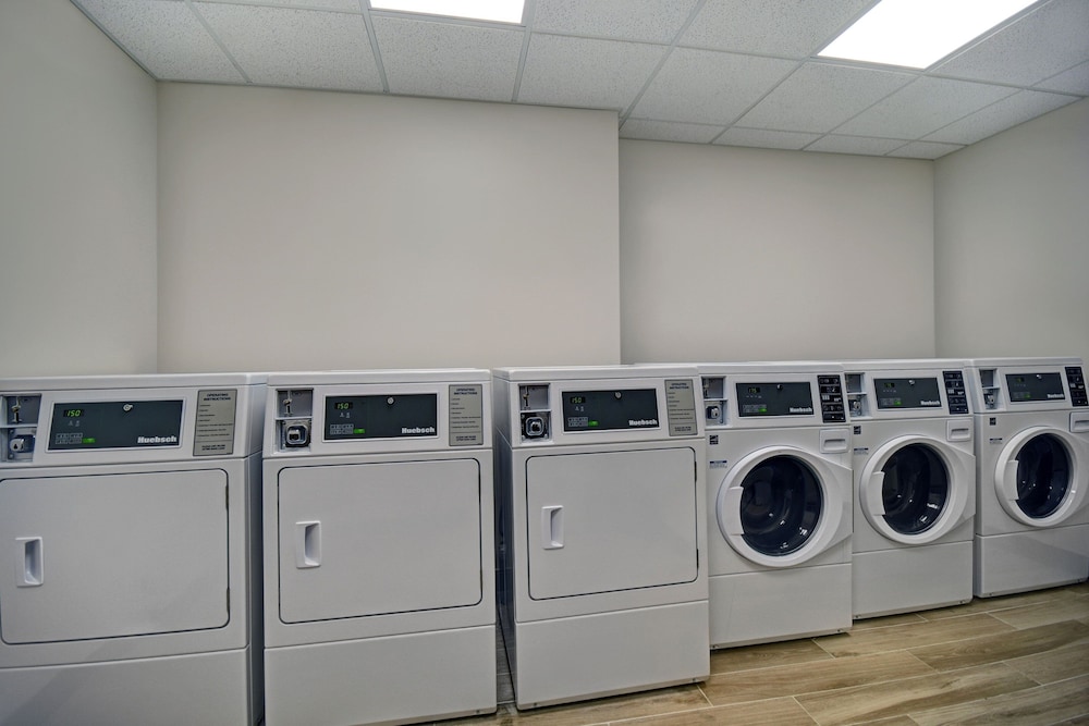 TownePlace Suites by Marriott Grand Rapids Wyoming 1/31