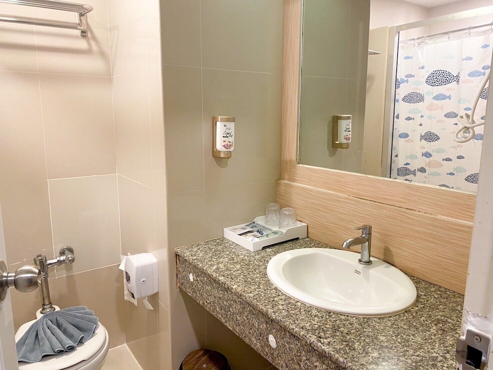The Bed Vacation Rajamangala Hotel 45/50