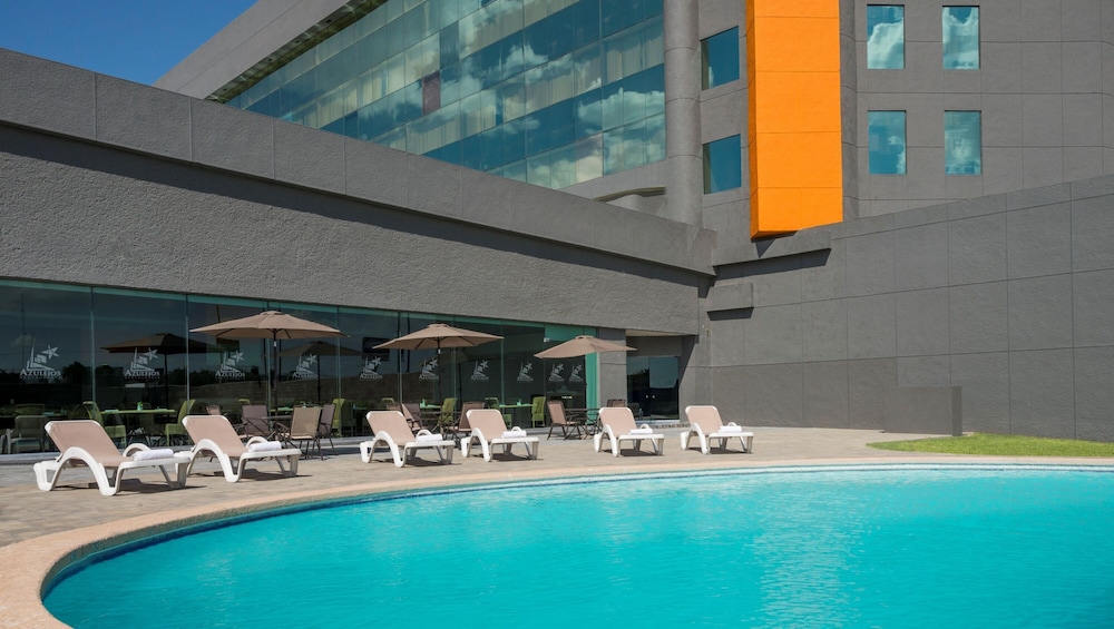Real Inn Nuevo Laredo 26/56