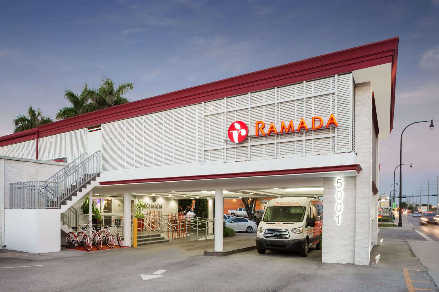 Ramada By Wyndham Miami Springs/Miami International Airport 4/48