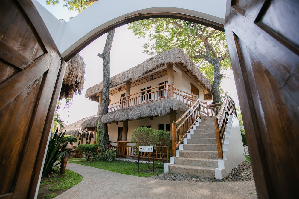 Kav's Beach Resort 8/69